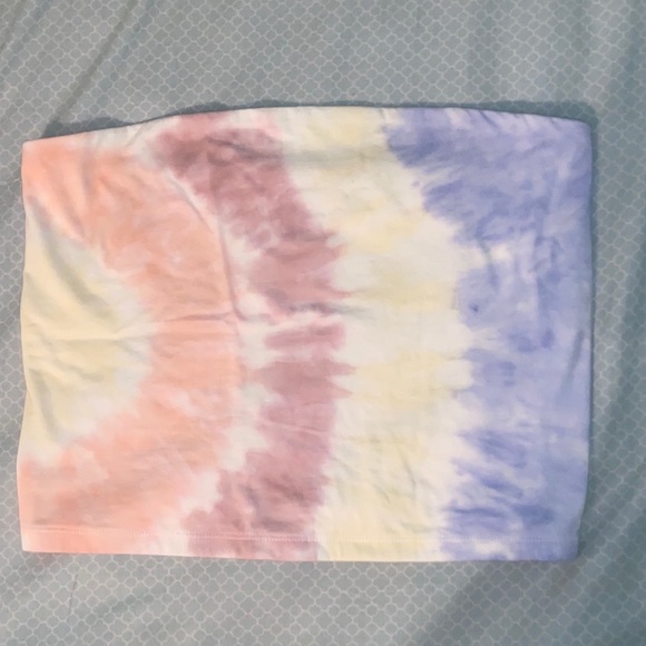 American Eagle Outfitters Tops - ❗️not for sale❗️